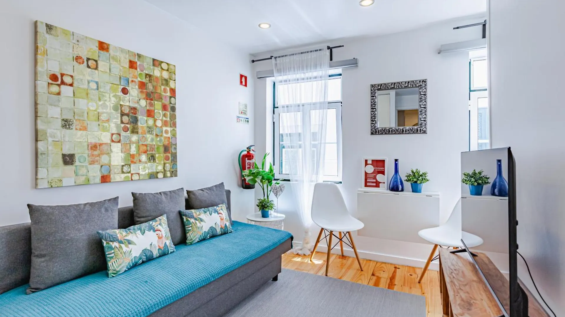 Visitlisbon4Fun: Alfama II Apartment 0*, Lisbon Portugal