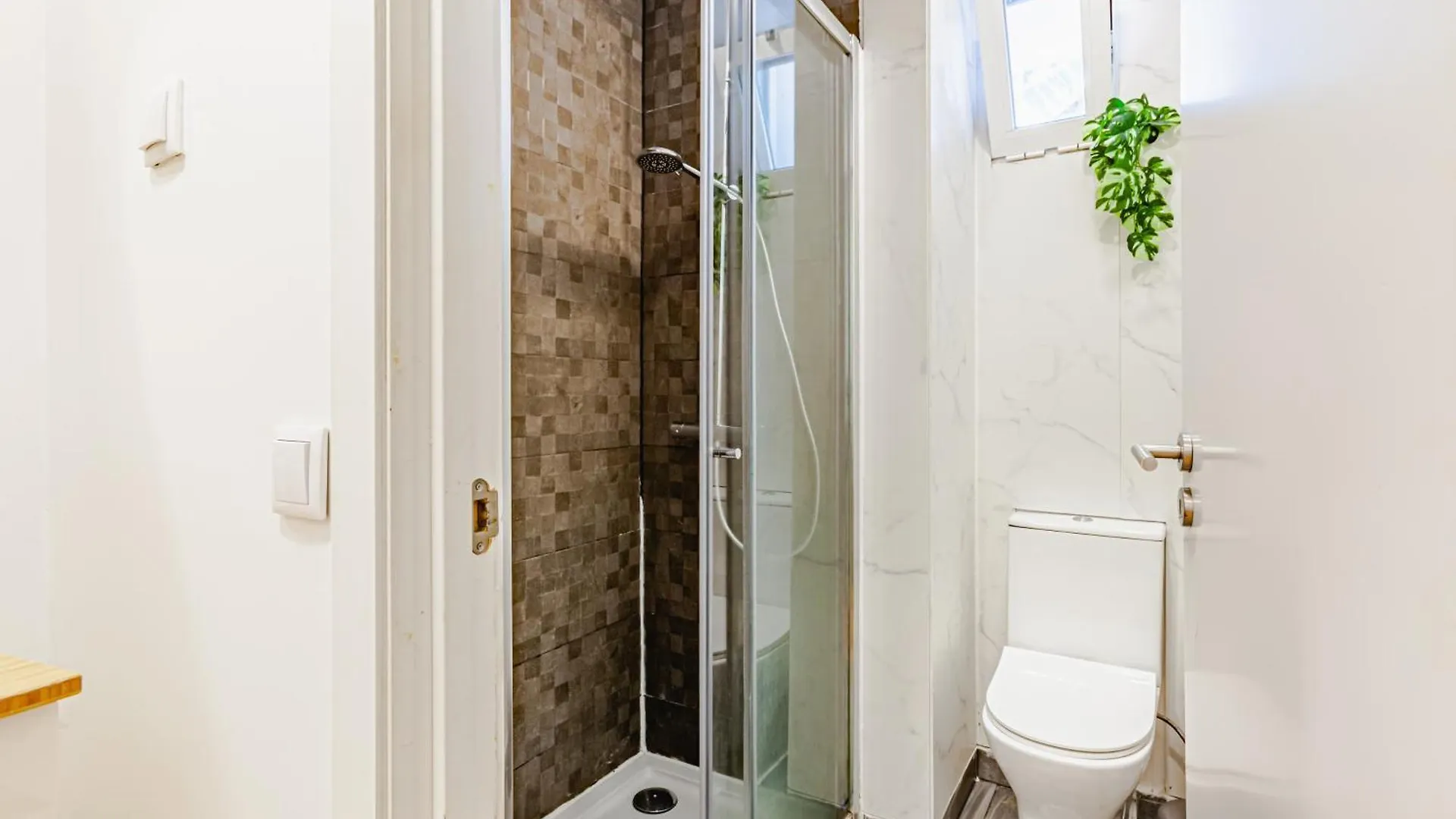Visitlisbon4Fun: Alfama II Apartment Lisbon