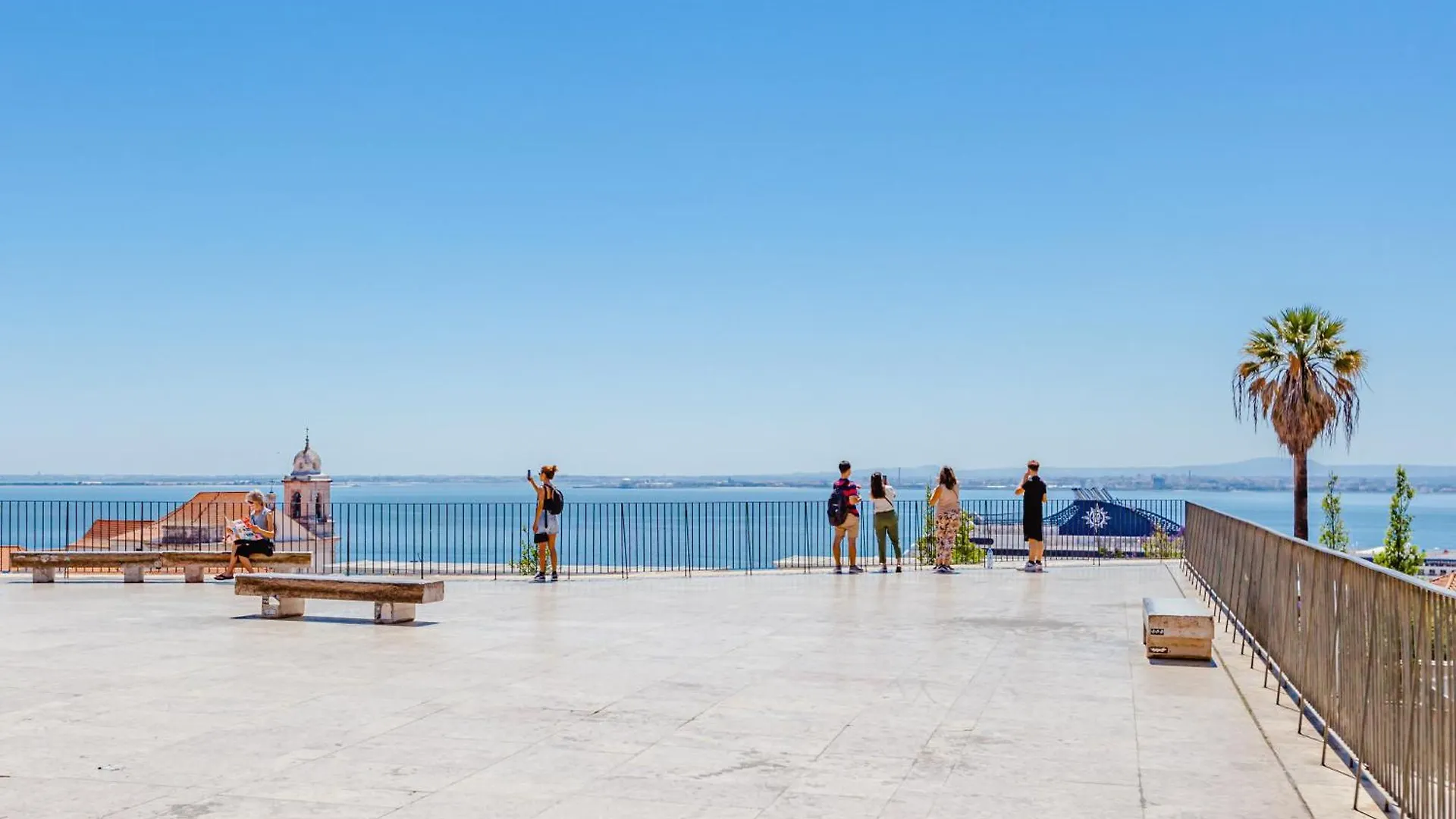 Visitlisbon4Fun: Alfama II Apartment Portugal